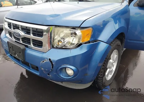 2009 Ford Escape Xlt z USA, uszkodzony, nr VIN 1FMCU03799KA87582